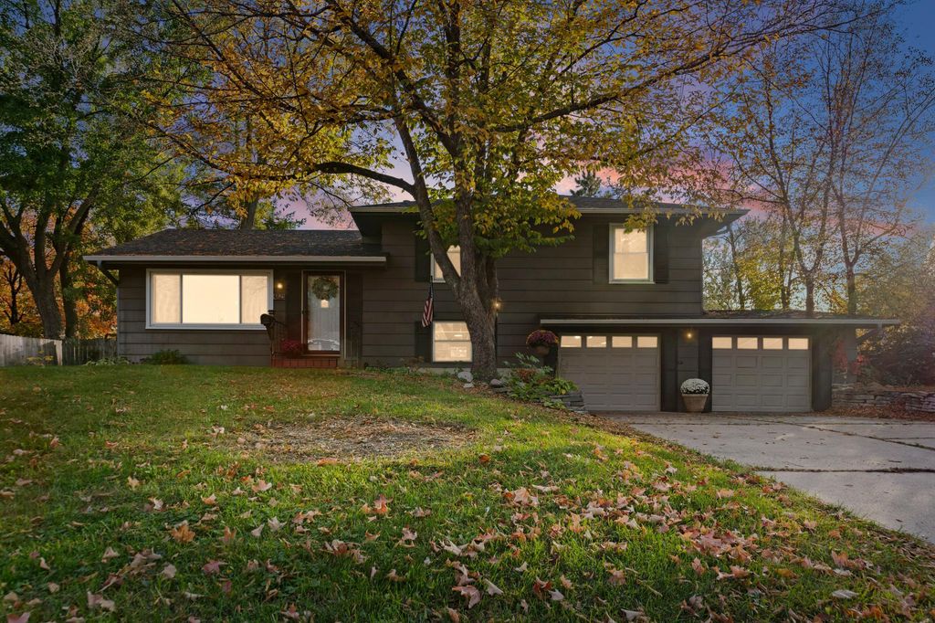 4625 Oxborough Lane, Bloomington, MN 55437 — exterior