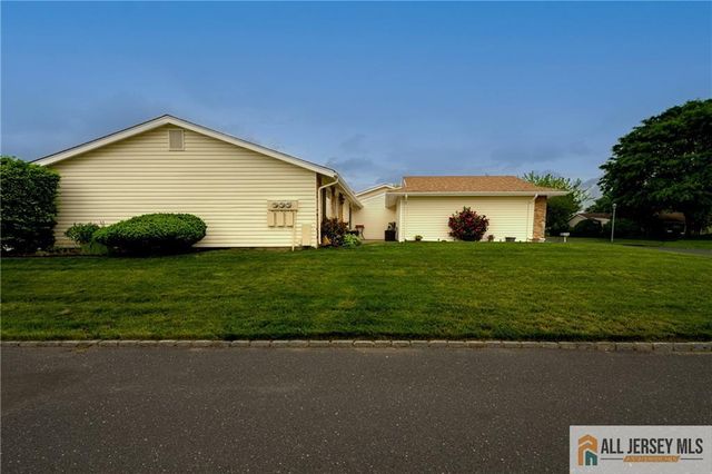 227 Convent Road 227A, Monroe, NJ 08831