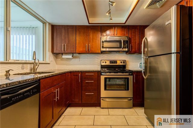 227 Convent Road 227A, Monroe, NJ 08831