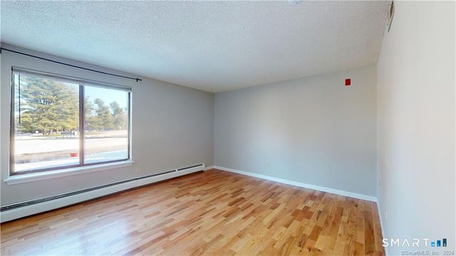 3 Amato Drive B, South Windsor, CT 06074