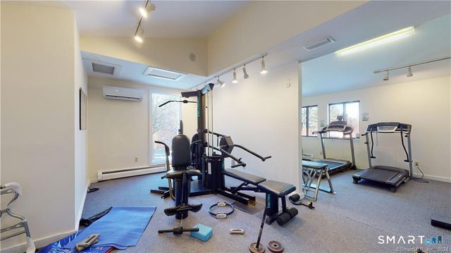 3 Amato Drive B, South Windsor, CT 06074