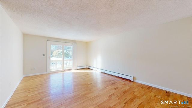 3 Amato Drive B, South Windsor, CT 06074