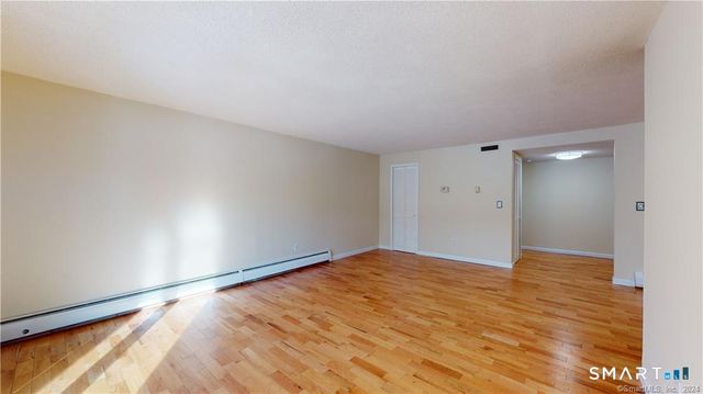 3 Amato Drive B, South Windsor, CT 06074