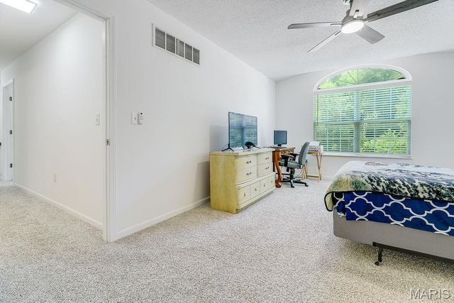 42 Alta Street, Glen Carbon, IL 62034