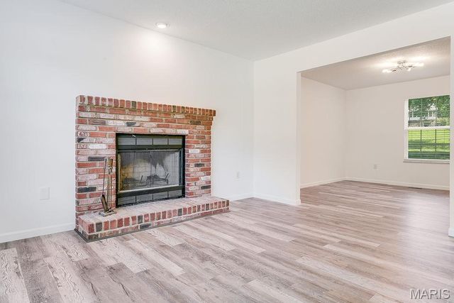 42 Alta Street, Glen Carbon, IL 62034