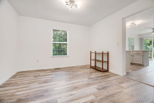 42 Alta Street, Glen Carbon, IL 62034
