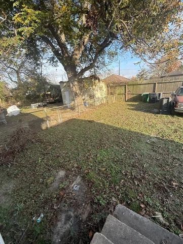 3419 Reeves Street, Houston, TX 77004