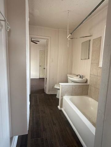 3419 Reeves Street, Houston, TX 77004