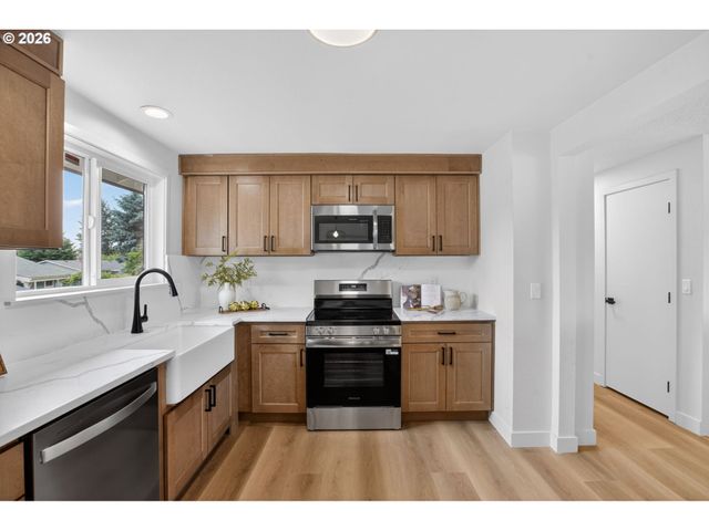 1505 Nw 95th Cir, Vancouver, WA 98665