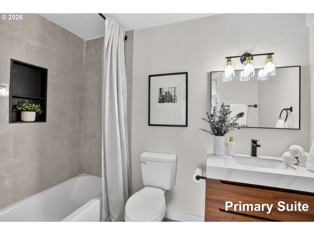 1505 Nw 95th Cir, Vancouver, WA 98665