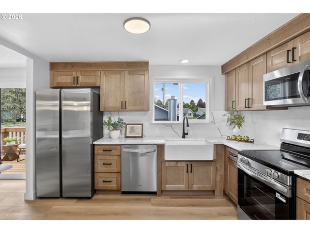 1505 Nw 95th Cir, Vancouver, WA 98665