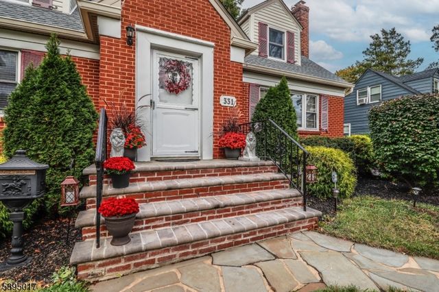 331 W Inman Ave, Rahway City, NJ 07065