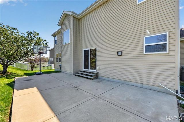 1104 Duxbury Lane, O'fallon, MO 63366