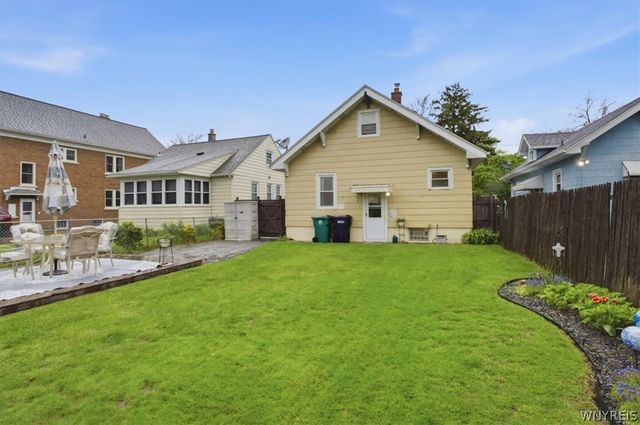 2487 South Avenue, Niagara Falls, NY 14305