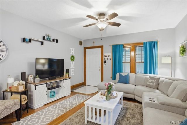 2487 South Avenue, Niagara Falls, NY 14305