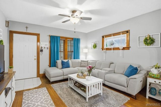 2487 South Avenue, Niagara Falls, NY 14305