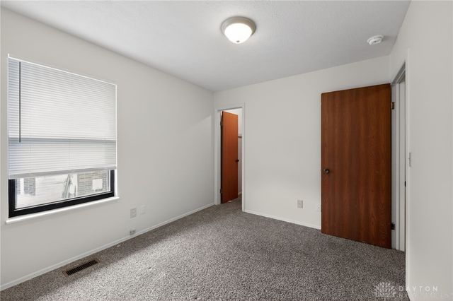 5940 Timbergate Trail, Huber Heights, OH 45424