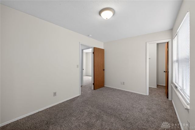 5940 Timbergate Trail, Huber Heights, OH 45424