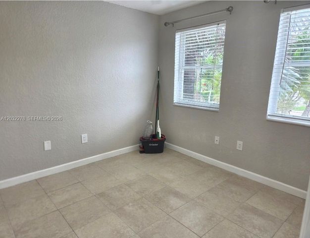 17113 SW 38th St, Miramar, FL 33027