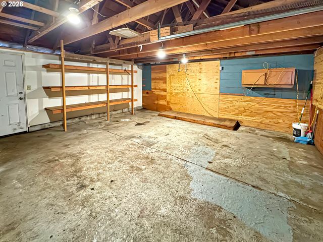 9310 Ne BURTON Rd, Vancouver, WA 98662