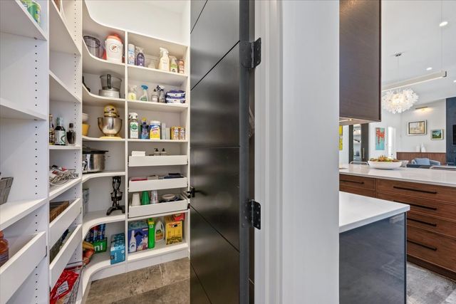 503 Kenilworth Avenue, Kenilworth, IL 60043