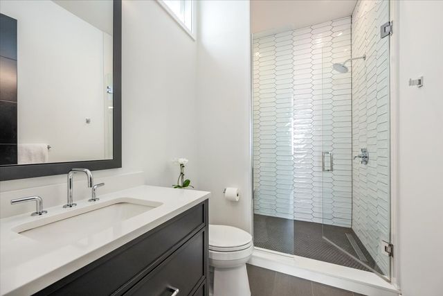 503 Kenilworth Avenue, Kenilworth, IL 60043