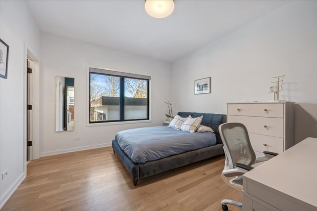 503 Kenilworth Avenue, Kenilworth, IL 60043