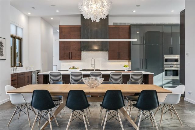 503 Kenilworth Avenue, Kenilworth, IL 60043