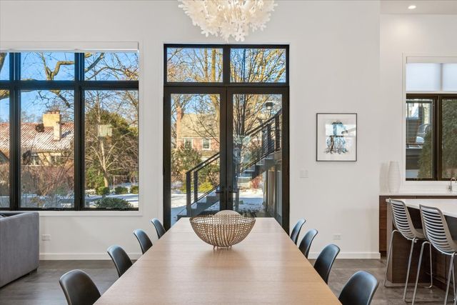 503 Kenilworth Avenue, Kenilworth, IL 60043