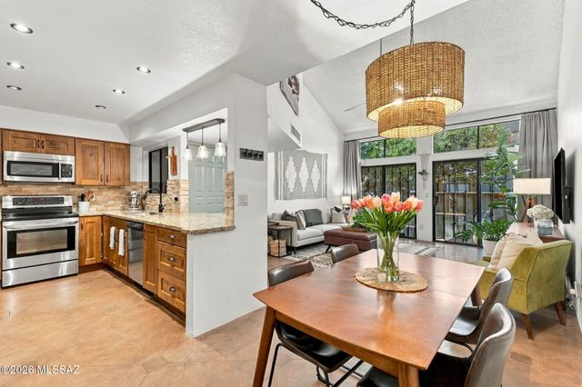 3847 N Paseo De Las Canchas, Tucson, AZ 85716