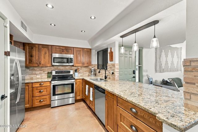 3847 N Paseo De Las Canchas, Tucson, AZ 85716