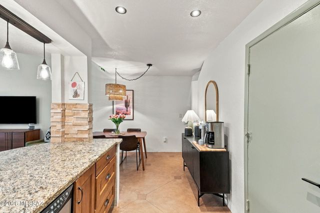 3847 N Paseo De Las Canchas, Tucson, AZ 85716