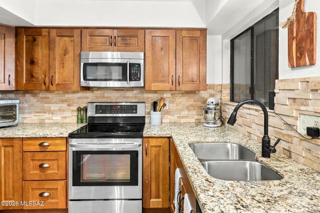 3847 N Paseo De Las Canchas, Tucson, AZ 85716