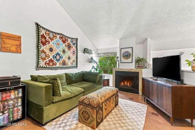3847 N Paseo De Las Canchas, Tucson, AZ 85716