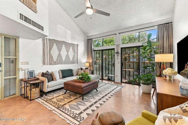 3847 N Paseo De Las Canchas, Tucson, AZ 85716