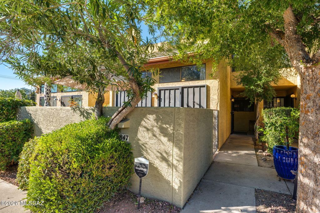 3847 N Paseo De Las Canchas, Tucson, AZ 85716