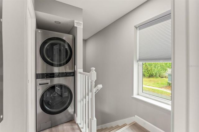 2951 KINGS ROAD, Sanford, FL 32771