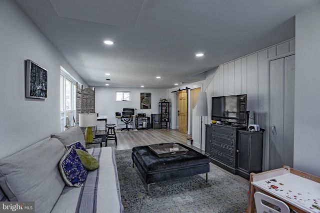 3104 GUMWOOD DR, Hyattsville, MD 20783