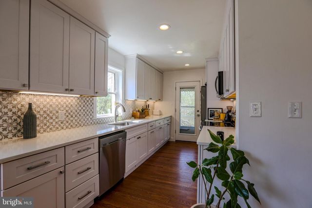 3104 GUMWOOD DR, Hyattsville, MD 20783