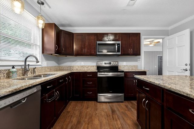 1115 Patrick St, Cookeville, TN 38501
