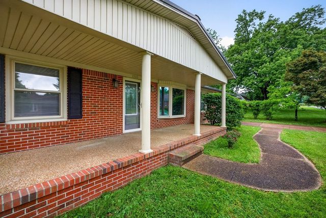 1115 Patrick St, Cookeville, TN 38501