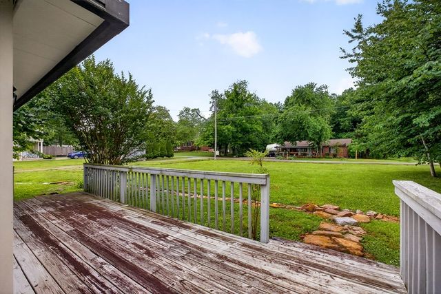 1115 Patrick St, Cookeville, TN 38501