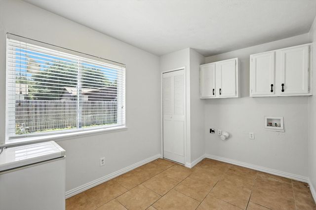 5024 Middleton Circle, The Colony, TX 75056