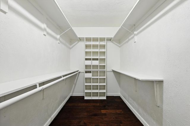 5024 Middleton Circle, The Colony, TX 75056