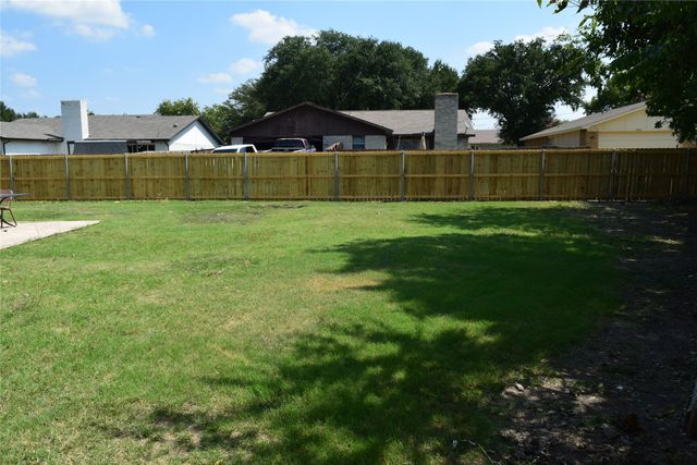 5024 Middleton Circle, The Colony, TX 75056