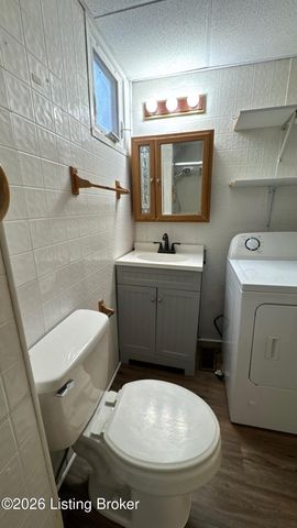 535 Warnock St, Louisville, KY 40217