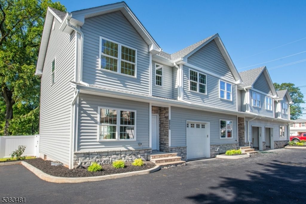 2283 St Georges Ave, Rahway City, NJ 07065
