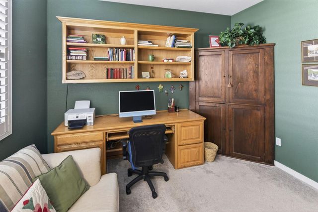 2245 Kingfisher Ln, Lincoln, CA 95648