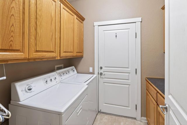 2245 Kingfisher Ln, Lincoln, CA 95648