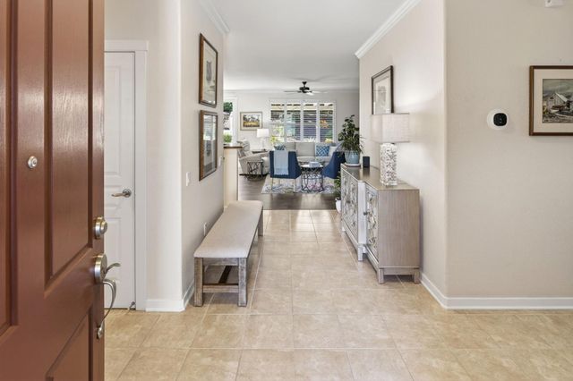 2245 Kingfisher Ln, Lincoln, CA 95648